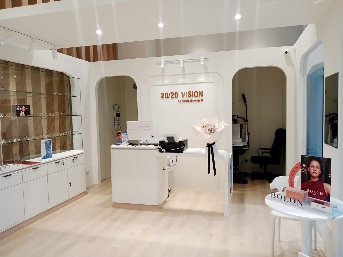 รูปหน้าร้าน 2020visionbkk